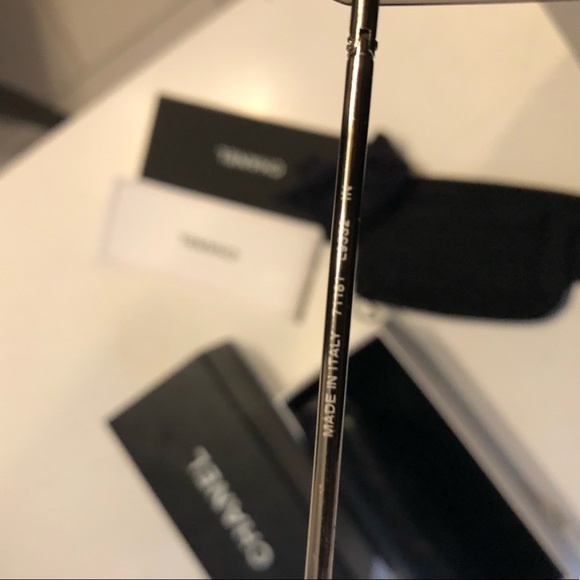 Chanel Round Sunglasses - Picture 5 of 8